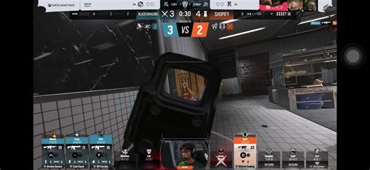 Spoit Clutches 1v3 Against Black Dragons in Rainbow Six Siege