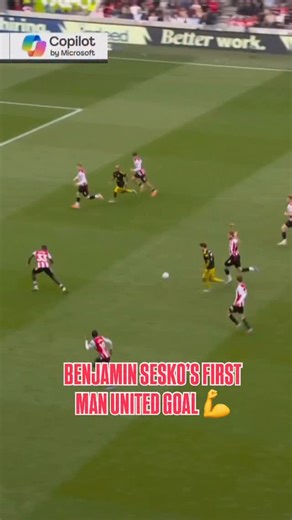 Benjamin Sesko bags his FIRST Manchester United goal to pull one back. 💪 | NBC Sports Soccer