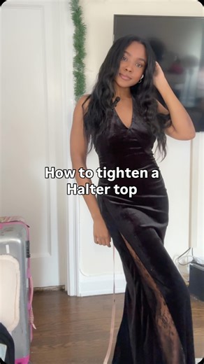 Lathelawyer on Instagram: "A simple solution to fixing a too big halter top #fashionhacks"