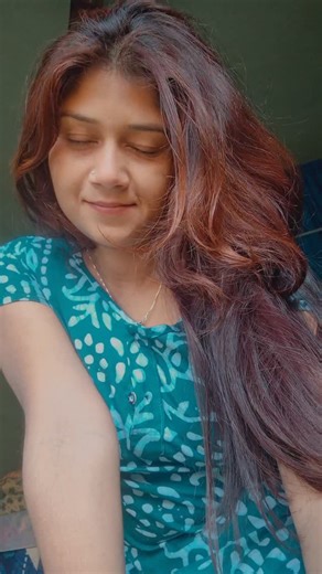 Lili Sk on Instagram