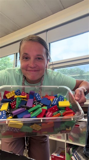 This is exactly the kind of partner game I wanted in my kindergarten classroom. Great way to use toys to learn! #kindergarten #kindergartenteacher #teachersfollowteachers #playbasedlearning #playbased