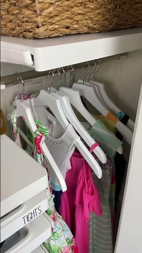 Let's declutter your kids' closets together #closetorganization