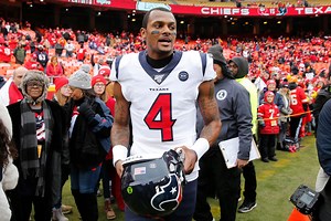 Houston Police Dept Says Lawyer Hasn't Sent Any Evidence About Deshaun Watson To Start a Criminal Case