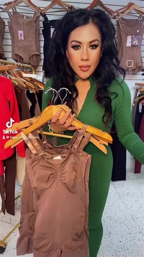 Fajas Strapless: Tu Aliado para el Vestido Perfecto