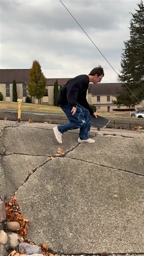 Hit the streets with the homies to paper for the first time. Thanks for filming @chidimusic @austin.mehrman and @ayywelit | David Petrie