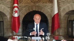 Les écoles françaises reprennent les cours à distance le 27 avril