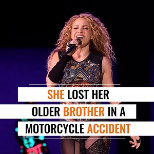 5.6M views · 41K reactions | “In this life, to earn your place you have to fight for it.” - Shakira This is her amazing life story. | Life Stories | Facebook