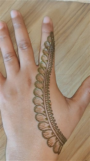 beautiful vine inspired mehandi #mehndi #newmahendi #henna #shorts