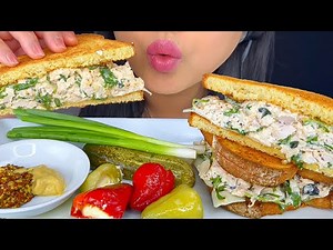 ASMR CHICKEN SANDWICH WITH RAW GREEN ONIONS, PICKLES & CHEESE STUFFED PEPPERS (MUKBANG) ASMR Phan