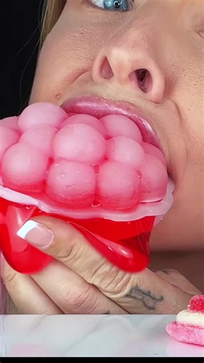 2.2M views · 21K reactions | This pink theme was ELITE  #pink #asmr #food | HunniBee ASMR | Facebook