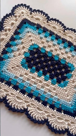 Rectangular crochet placemat step-by-step tutorial, rectangular crochet placemat video lesson.