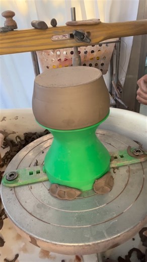 Little Pot, Big Idea: A Heartwarming Story of Triumph Under Pressure… You can expect this level of cheese from me for as long as we both shall live 😘 Merry 2026 y’all! All the tools at: www.alexandriapotteryco.com Link in bio✌🏼 #alexandriapottery #alexandriapotterytools #potterylove #potterytools #handmadepottery | Alexandria Pottery Co.