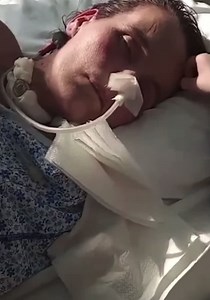 598K views · 28K reactions | Nëna e tij është në koma, djali i vogel...