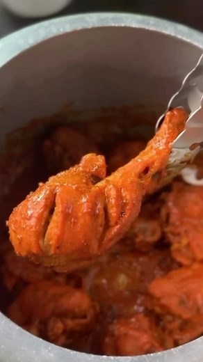 25K views · 828 reactions | Delicious juicy tender Tandoori chicken .yummy襤 #gharseghartak #recipe #chickenrecipes #chicken #tandoori #tandorichicken #foodphotography #foodporn #foodstagram #healthyfood | Ghar Se Ghar Tak | Facebook