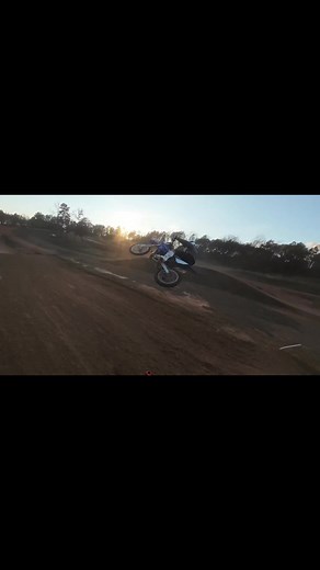 Mastering Whips on Dirt Bikes: Tips and Tricks
