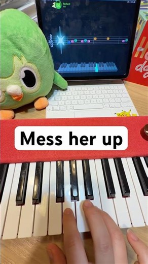 Play Mess her up on Duolingo with Loog Piano #duolingo #easypiano #pianotutorial
