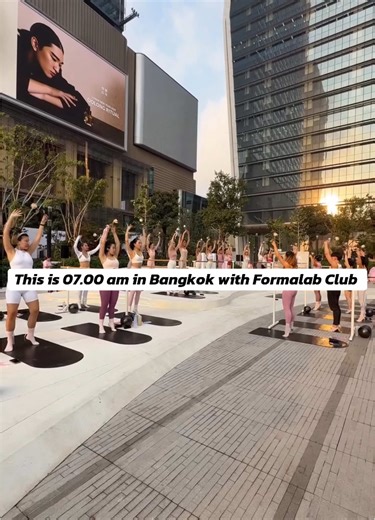 Morning Barre Workout in Bangkok with Formalab Club