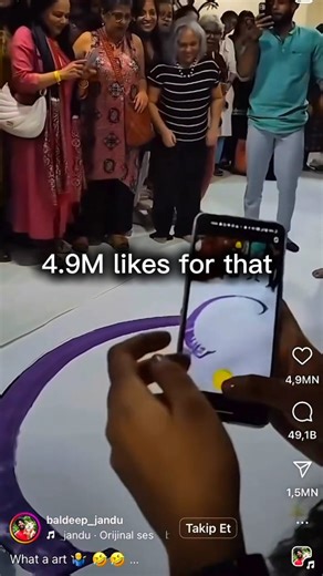 No Support 😔🥺 . . . #trending #trendingsong #art #chalkpaint #reels | Aman Vishwakarma