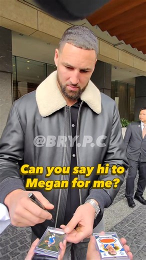 Bry Personal Collection on Instagram: "Merry Christmas from Klay Thompson . . . . #nba #christmas #klaythompson #megantheestallion"