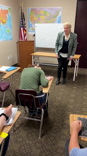 27K views · 120 reactions | cell phone prank in College class | Tracy and Johnny | Facebook