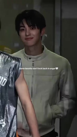 Oasis: Don't Lock Back in Anger - Uncover the Meaning