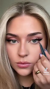 1.2M views · 120K reactions | HACK DE MAQUILLAJE  #hacks #hackdemaquillaje #makeuptutorial #makeup #makeupideas #makeuplooks #tutoriales #tutorial #tutorialdemaquillaje | PINK Makeup | Facebook