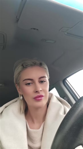 So thankfully I have never attracted a bridezilla. However I did attract the devil in human form so we learnt a hard lesson here to not collect red flags 💖❤️...