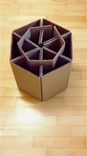 How do you make a stool out of cardboard?