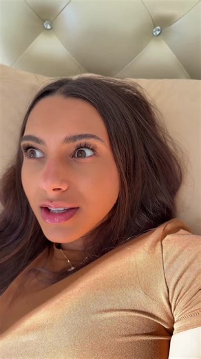 Videos de Giulia Ottorini (@giuliaottorini) con “Beep (long) - Official Sound Studio”