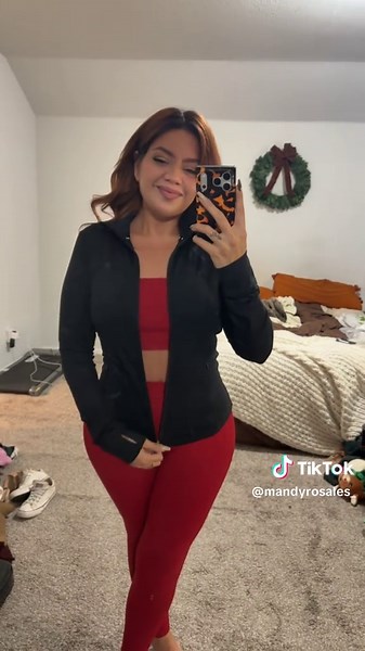 Loving My Fabletics Gym Outfit Set!