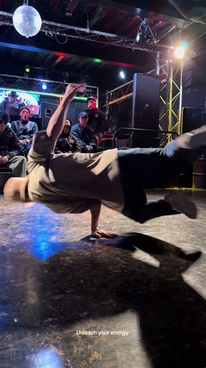 Incredible powermoves 🔥🫡 #bboy #breakdance #dancevideo #redbulldanceyourstyle #fyp