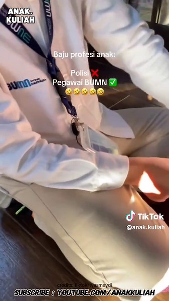 Baju Profesi BUMN: Pilihan & Cara Memakai untuk Anak Kuliah