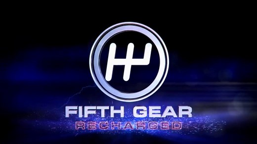 Formula E, the EV version of Formula 1, has been a surprising motor sport success, with many major manufacturers taking part. Now there’s an off-road version, and it to is gaining momentum. Teams are owned by the likes of Lewis Hamilton, Nico Rosberg and Jenson Button. However, the opportunities to drive these cars are few and far between, because most of the time they travel the seas in a floating garage. But now Fifth Gear has been granted a rare chance to drive a car, in Southern France, with