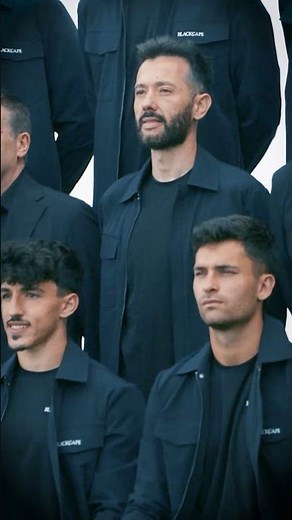 🎬 ‘Making of’ de la foto del Valencia CF 25-26 con la nueva colección de Blackcape🤵👞 | VALENCIA CF