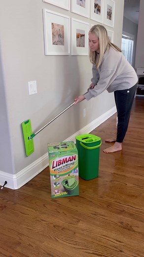 Save time and simplify! 😌 Our Rinse 'n Wring ™ Mop System can be used wet or dry on all hard surfaces, as a baseboard cleaner, wall cleaner and so much more! 📹: @stayathomeactivitymom #Libman #LibmanLife #LibmanClean