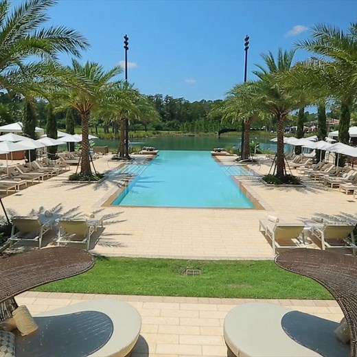 Take a look at the only pool just for adults at Walt Disney World