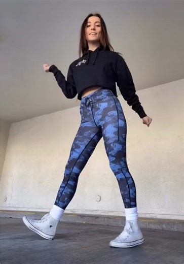 Shuffle Dance Tutorial: Learn New Moves Today