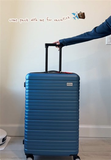 Vacation packing mode 🧳 #vacation #packwithme | Pack With Me For Vacation