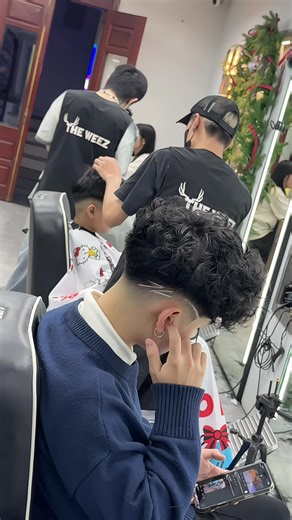 Stylish Curly Drop Fade Haircuts for Modern Looks