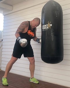 Finisher from Monday’s Zoom class. Tomorrow I’m taking 930am BoxFit. All fitness and skill levels. Newbies welcome - you can access unlimited classes for $20/week. 🏋🏻‍♀🤸🏼‍♀ DM FOR DETAILS 👊🏼 | Shane Cameron