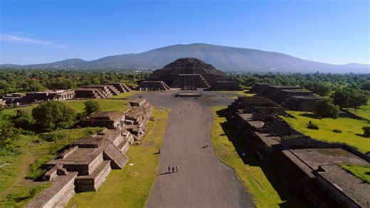 Ancient Astronaut Theorists believe a massive pyramid located in Teotihucan, Mexico could commemorate the arrival of extraterrestrials. | Ancient Aliens