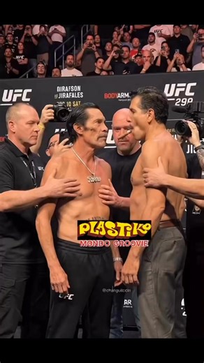 DON RAMÓN VS MAESTRO JIRAFALES UFC-2821 PLASTIKO #mondo #groove #plastiko #ufc #peleas | PLASTIKO