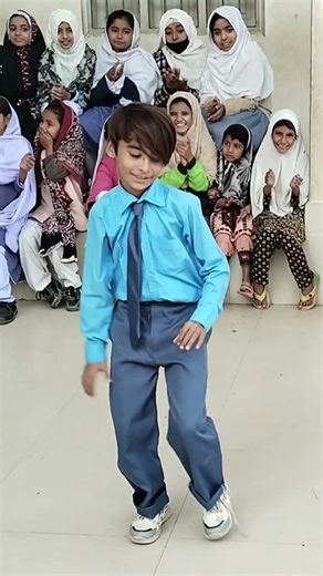 #schoolperformace #duet #tablo #dance #school #sindhisong #dance #culturedaysongs #boyfriend #viral