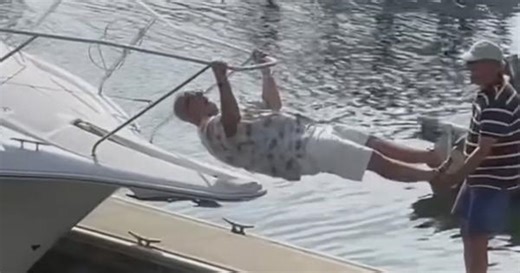 California boaters find hilarious way to dock stuck vessel