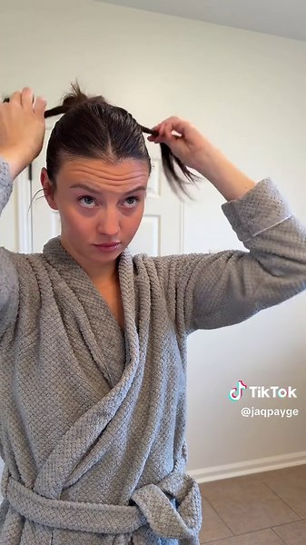 Slick Back Bun Tutorial for All-Day Style