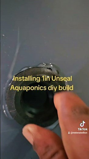 Installing 1in Unseal bulkhead flexible adapter soooo easy and seals great 👍