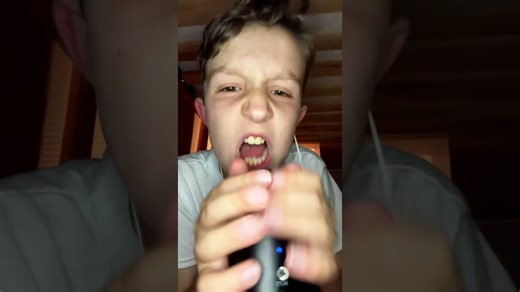 Aggressive asmr #aggressive #funny #screaming #ASMR