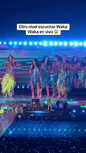 Shakira Deslumbra en Concierto en el Zócalo de CDMX