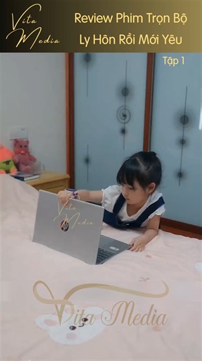 1.1M views · 10K reactions | Cô bé thông minh vì muốn ở cùng mẹ ruột mà cố tình chọc tức dì g-h-ẻ để bị đ-u-ổ-i đi- Tập 1 (Còn Tiếp) | Anh Lì Review | Facebook