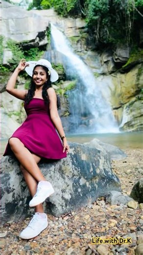 Ellewala Waterfall / ඇල්ලේවල ඇල්ල - wellawaya